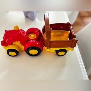 Fisher Price Little People Tractor and Giraffe Ages 1-5